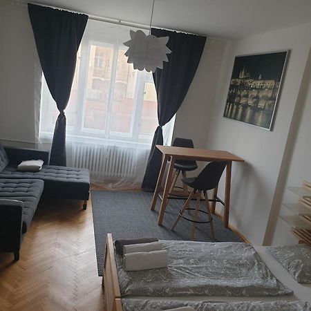 Newly Refurbished Central Prag Exterior foto